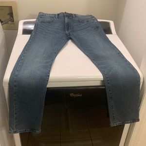 Banana Republic “Premium Performance Jeans”